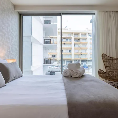 Cond Bayline - Tremelga - Pool - Gym - Spa- By Bedzy Διαμέρισμα *