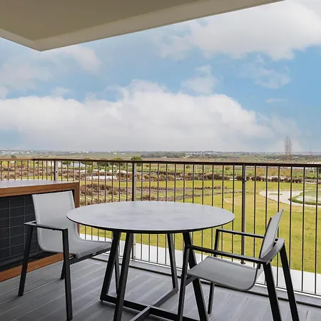 Cond Bayline - Tremelga - Pool - Gym - Spa- By Bedzy * Armação de Pêra